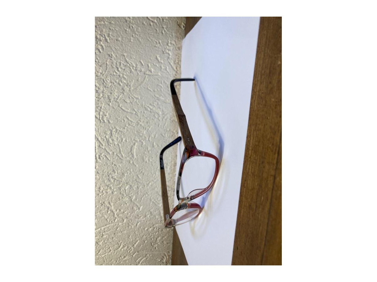 YEARLING - Y12 52 16 140 001