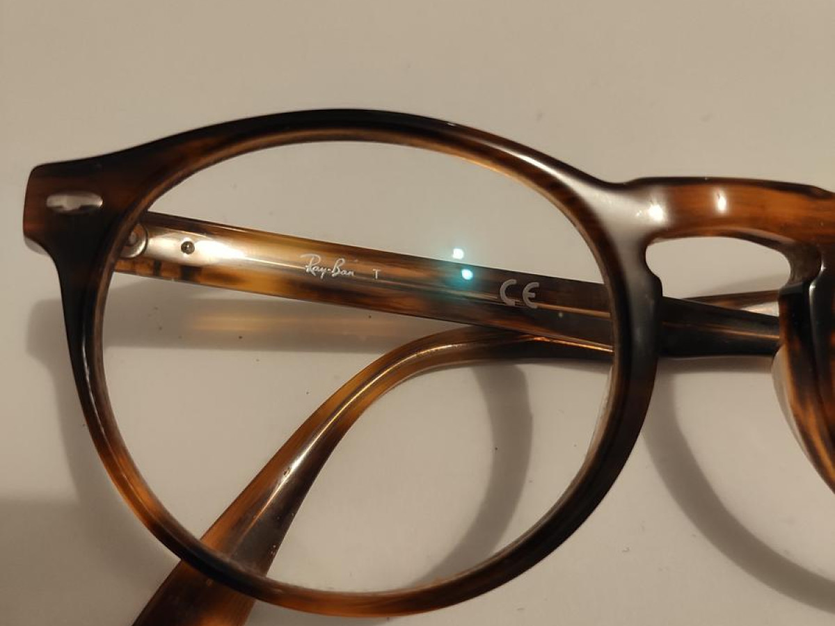 Ray Ban
