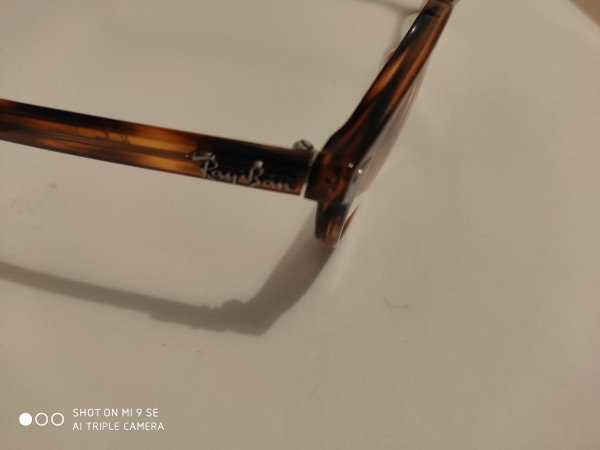 Ray Ban