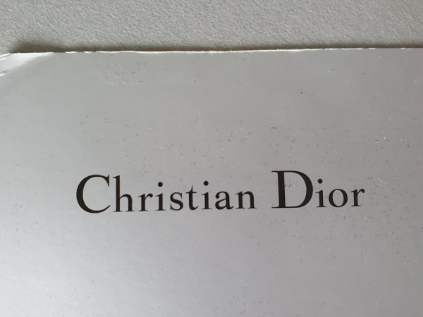 CHRISTIAN DIOR