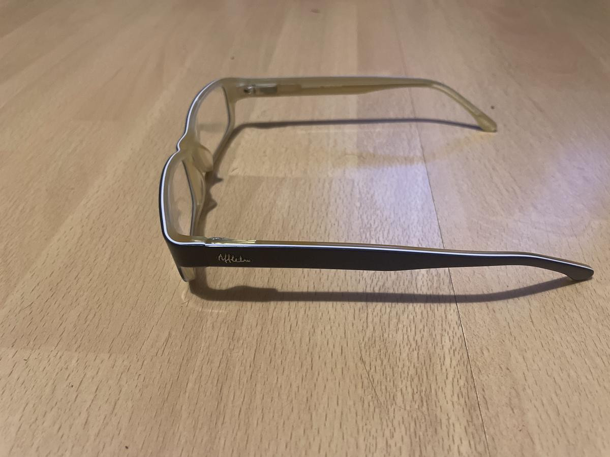 Alain Afflelou - adam