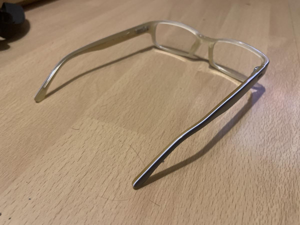 Alain Afflelou - adam