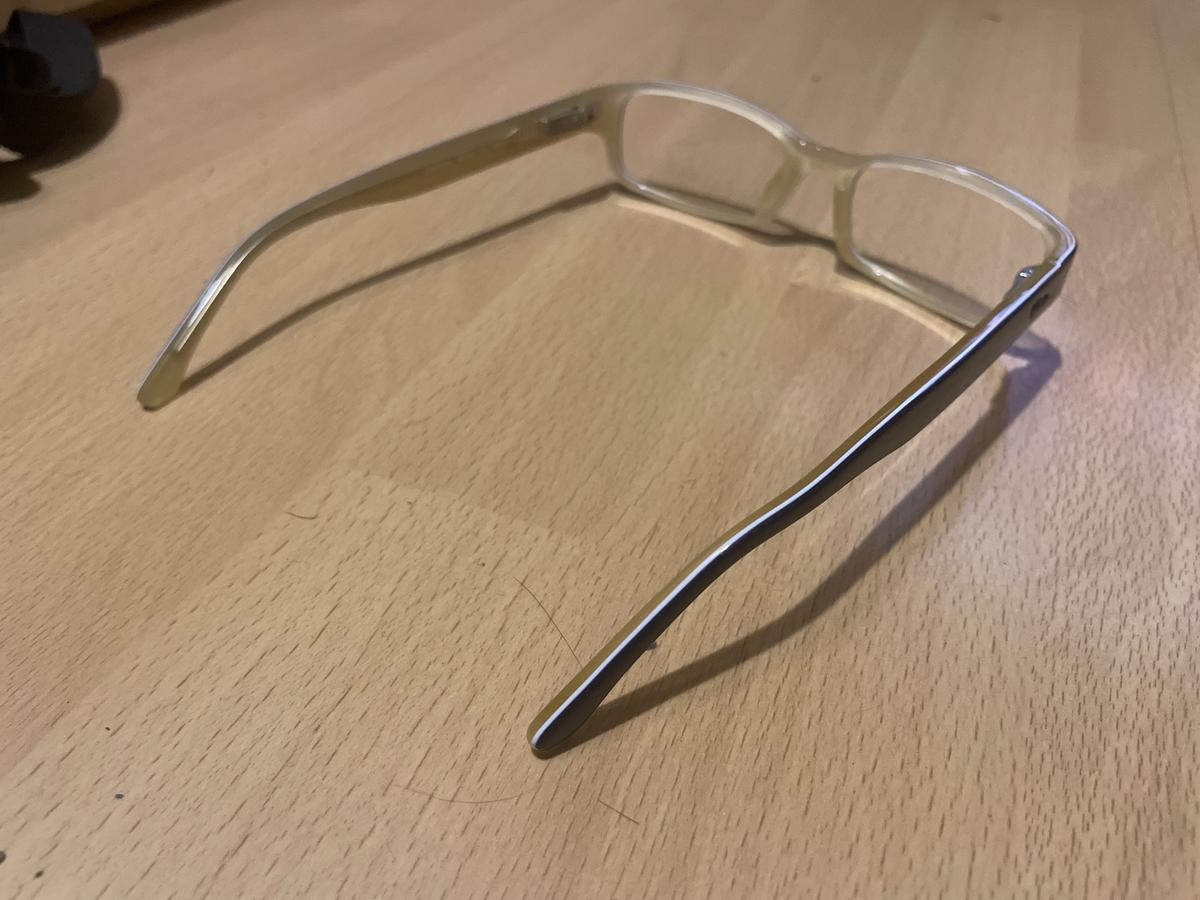 Alain Afflelou - adam