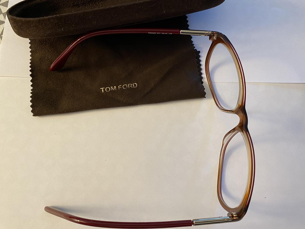 Tom Ford TF5250