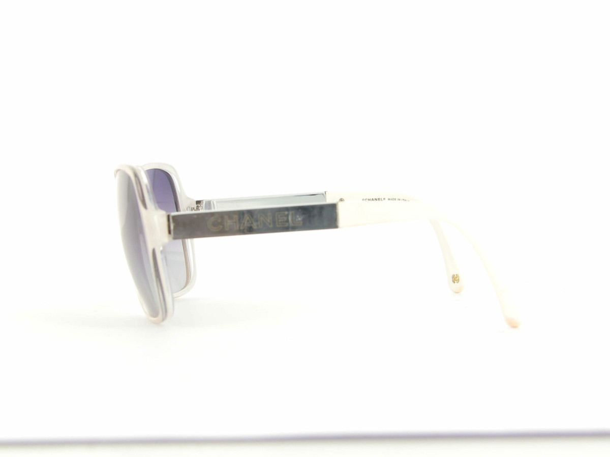 シャネル Chanel Pearl CC Brooch