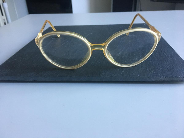 Essilor -140