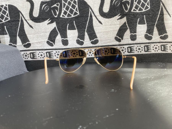 Ray-Ban
