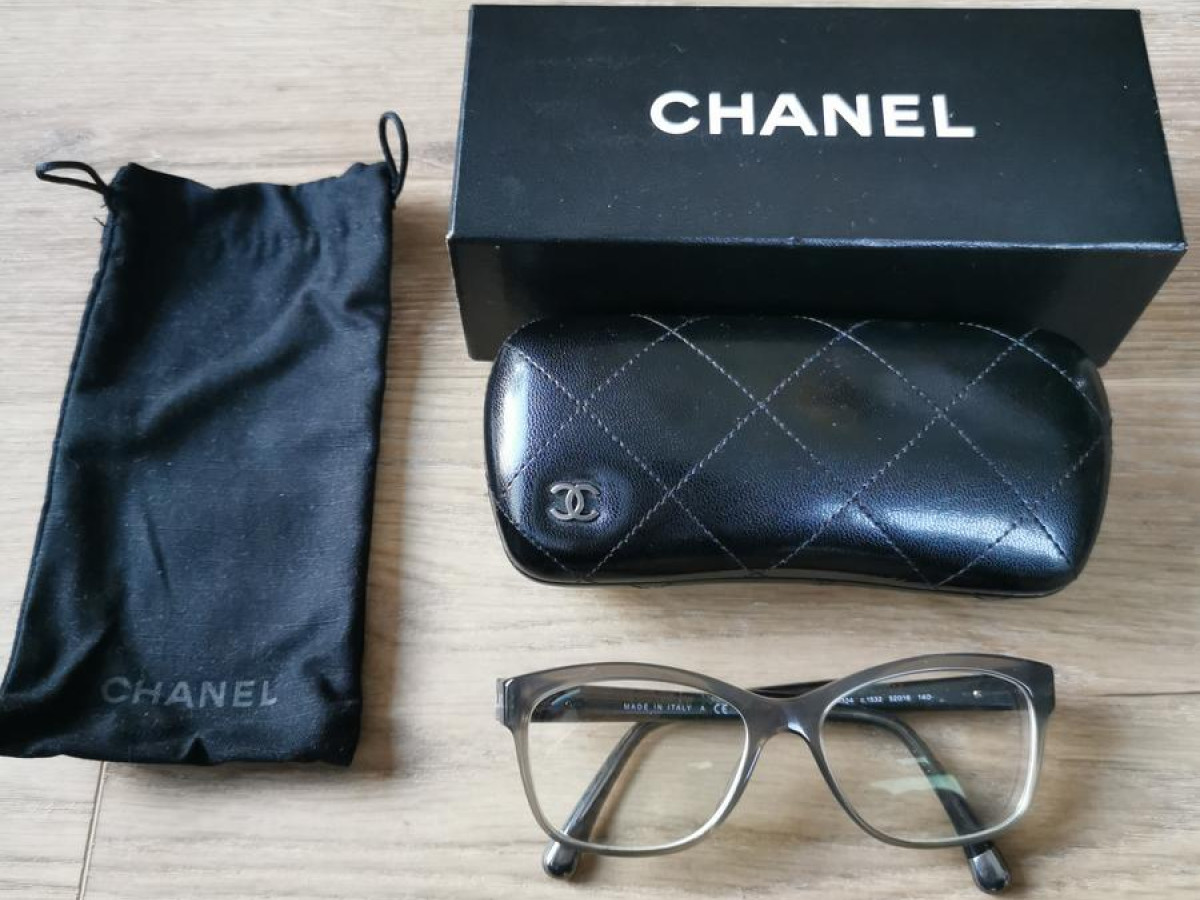 Chanel - 3324