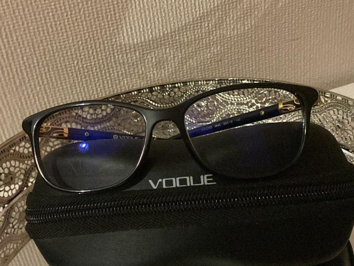 Vogue - VO5163 W44 53