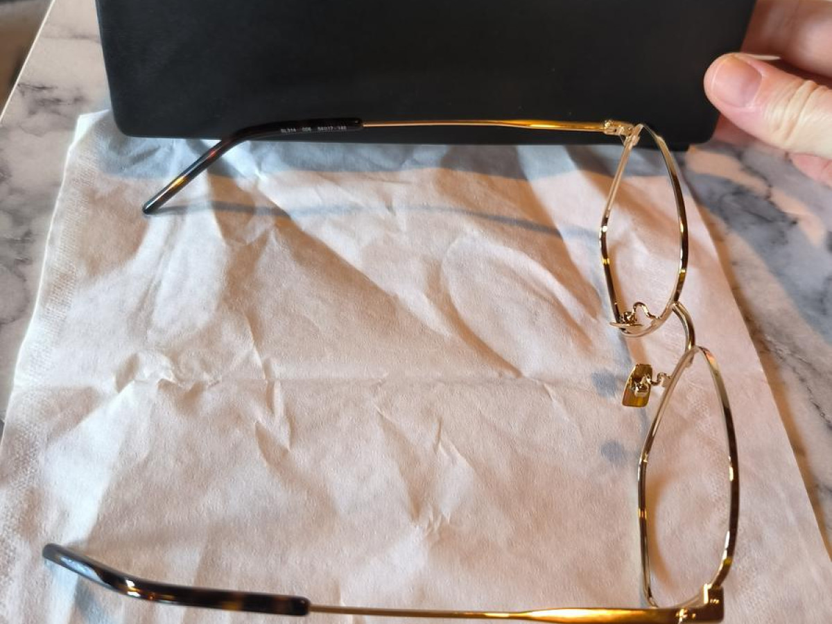 Yves Saint Laurent - SL314