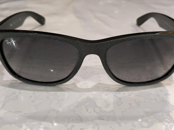 Ray-Ban New Wayfarer RB 2132