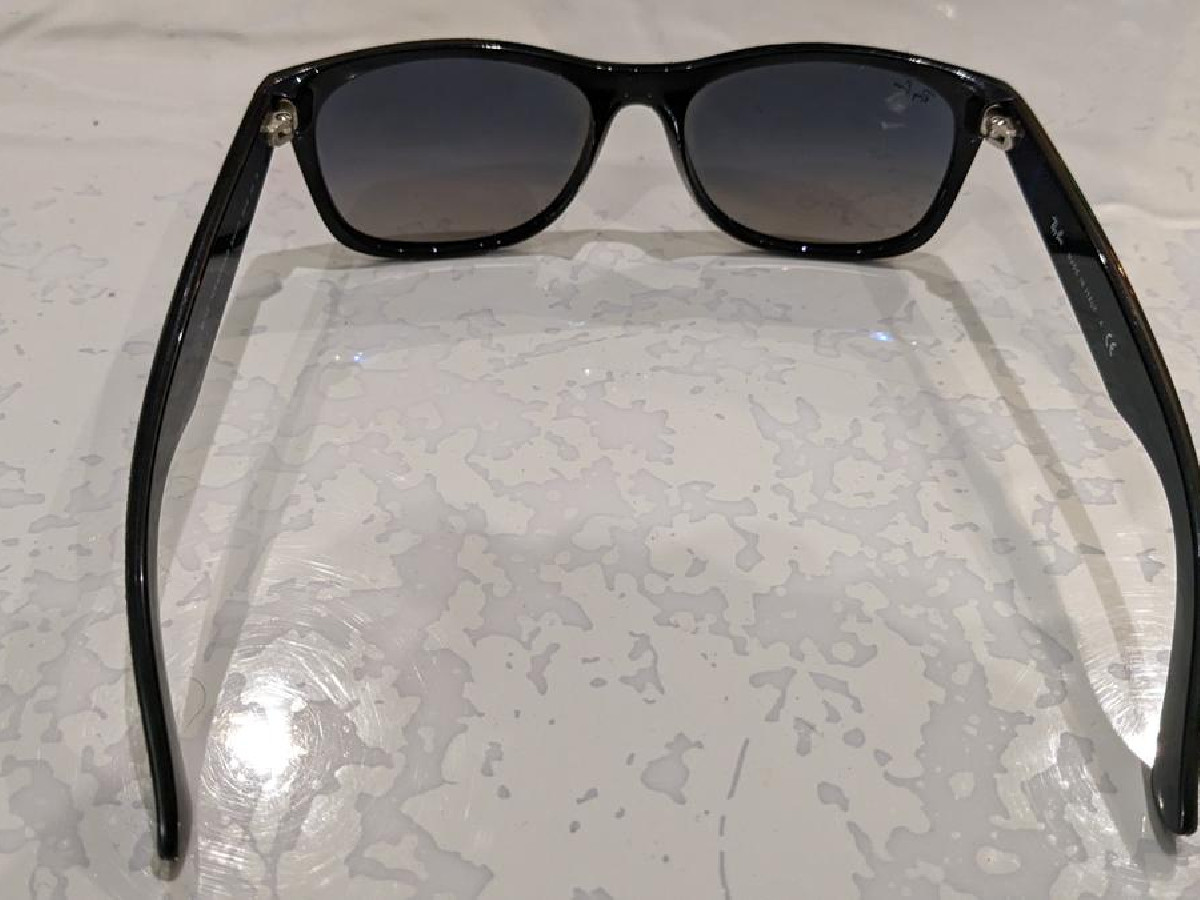 Ray-Ban New Wayfarer RB 2132