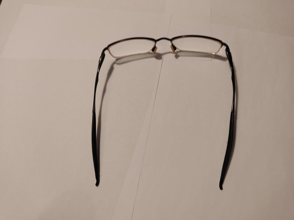 Oakley polish black