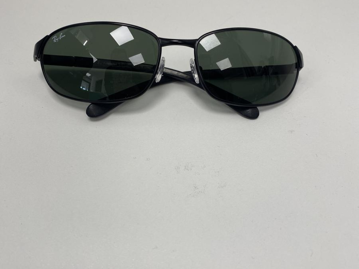 Ray-Ban