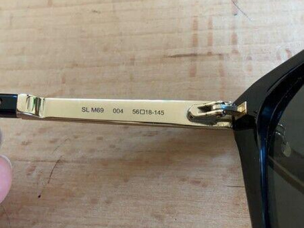 YVES SAINT LAURENT - SLM69