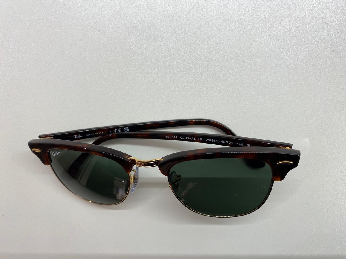 Ray-Ban - RB3016
