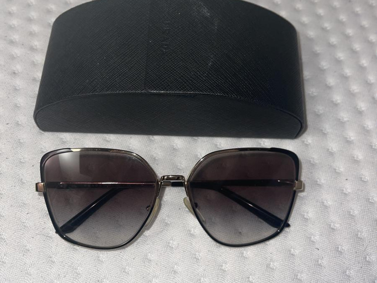 Prada - PR60X