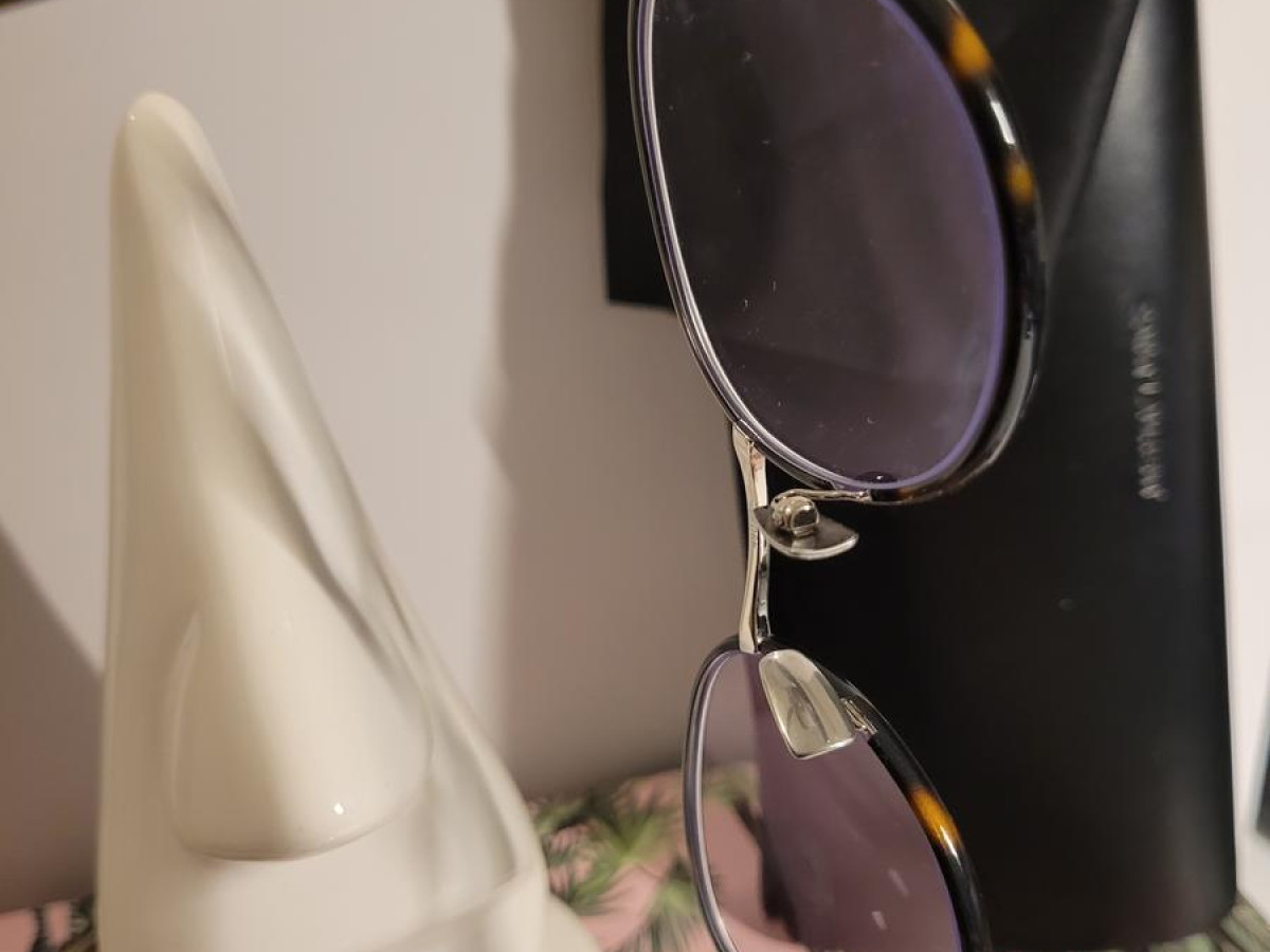 yves Saint Laurent - SL125