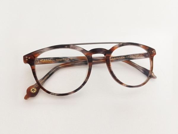 FREAKSHOW  CARLYLE - 03 50 20 147