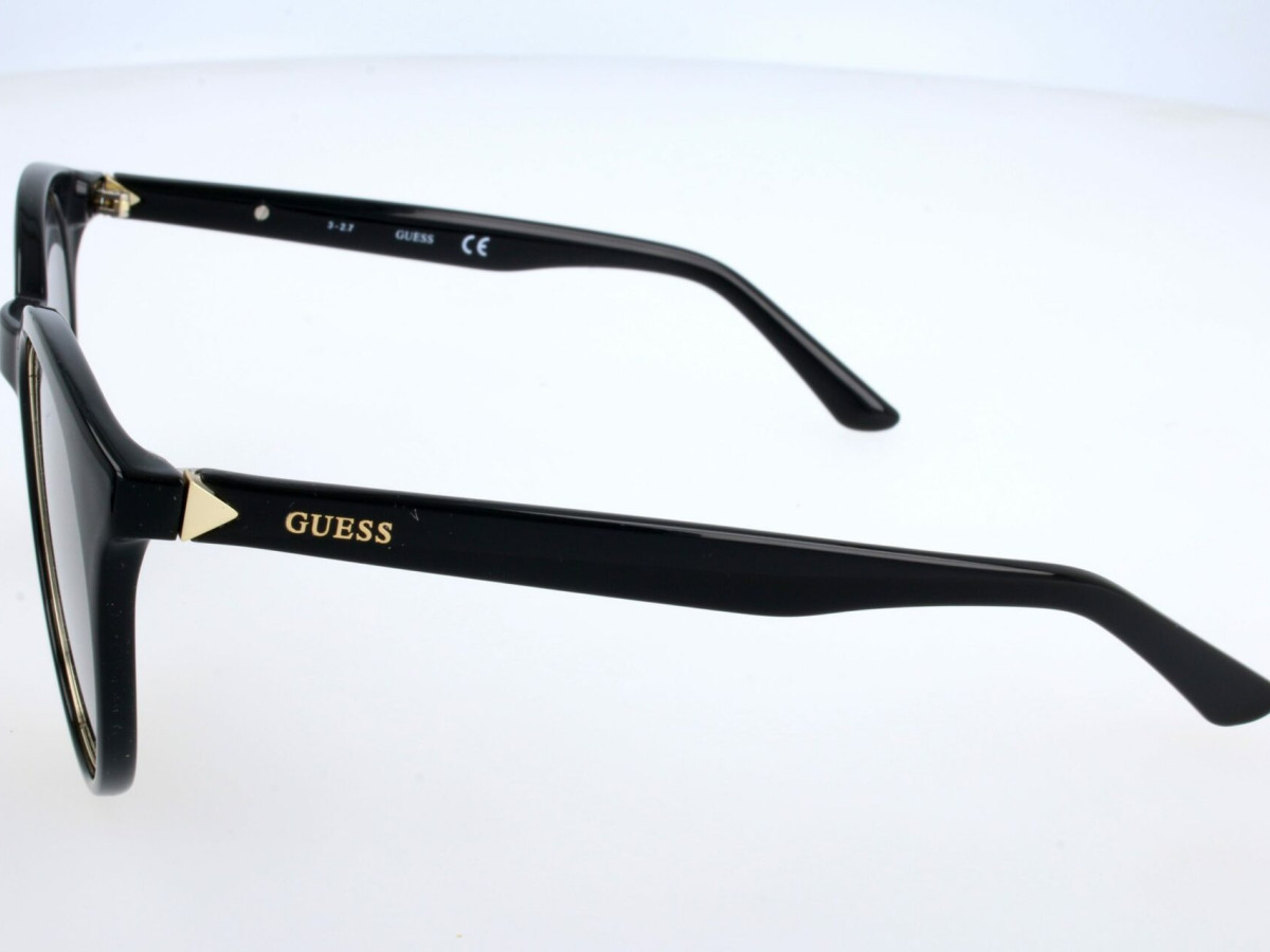 Guess - GU7466