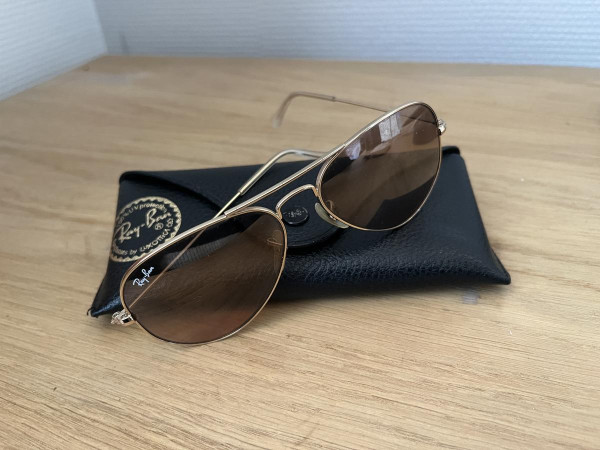 RAY-BAN - RB3025