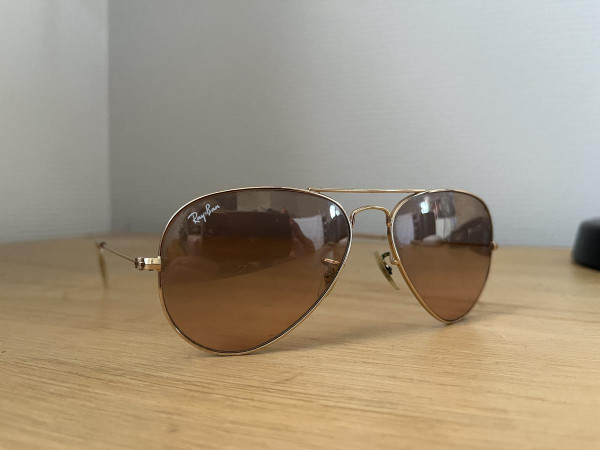 RAY-BAN - RB3025