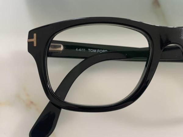 Tom Ford - TF5147
