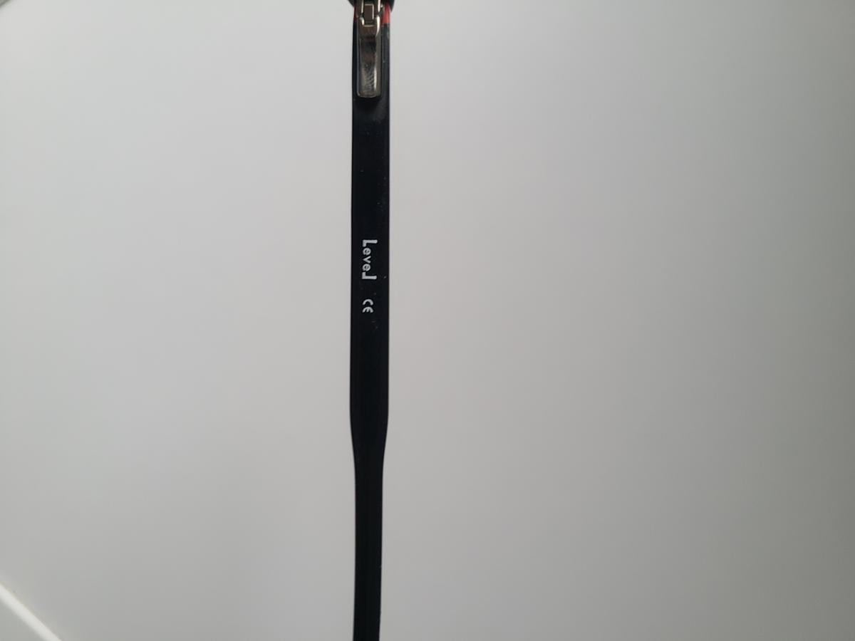 LEVEL - LE1817