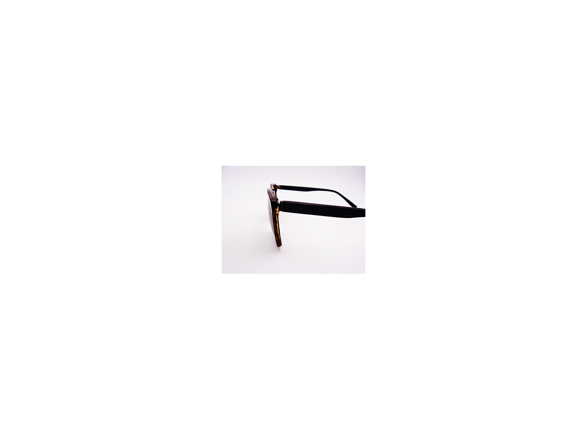 D by D-BSM0012