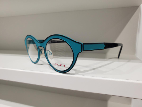 ROGER - Cartoon Isodoor C3