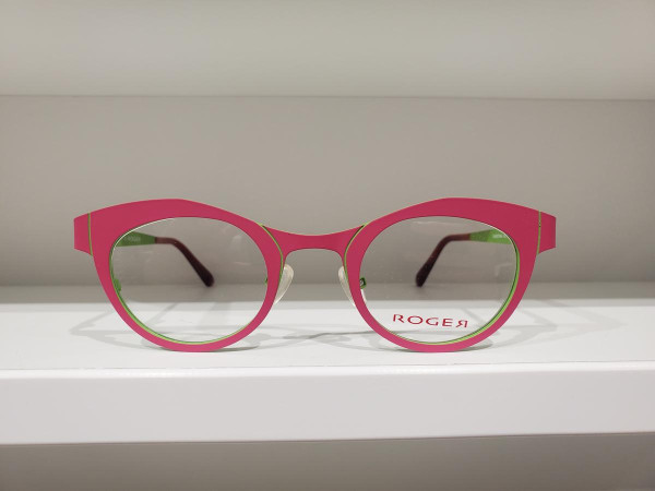 ROGER - Christina C2