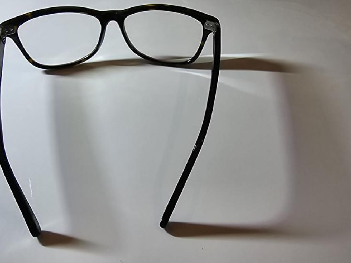 CLEMENCE ET MARGAUX - CM122 La Posée