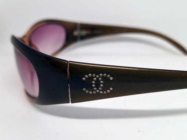 CHANEL - 6004B