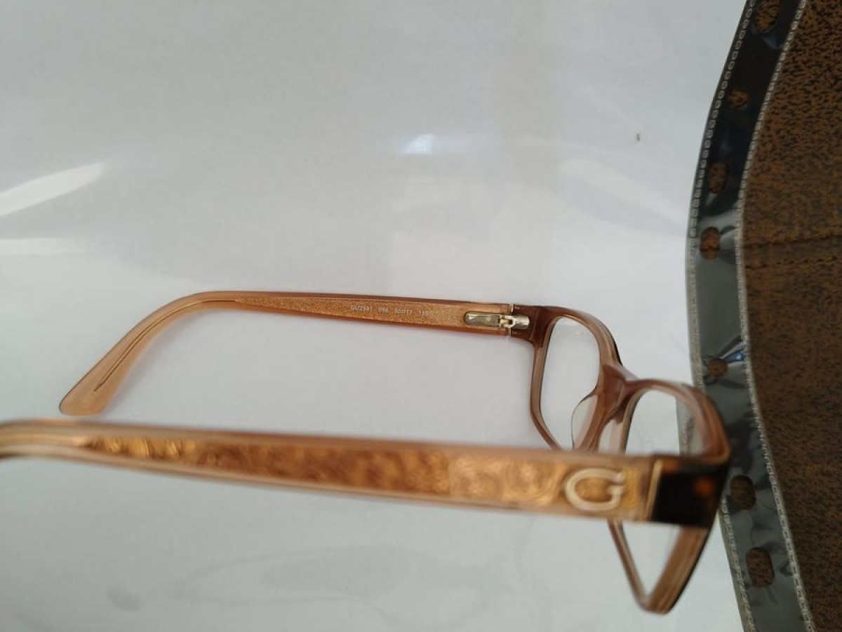 GUESS - GU2591