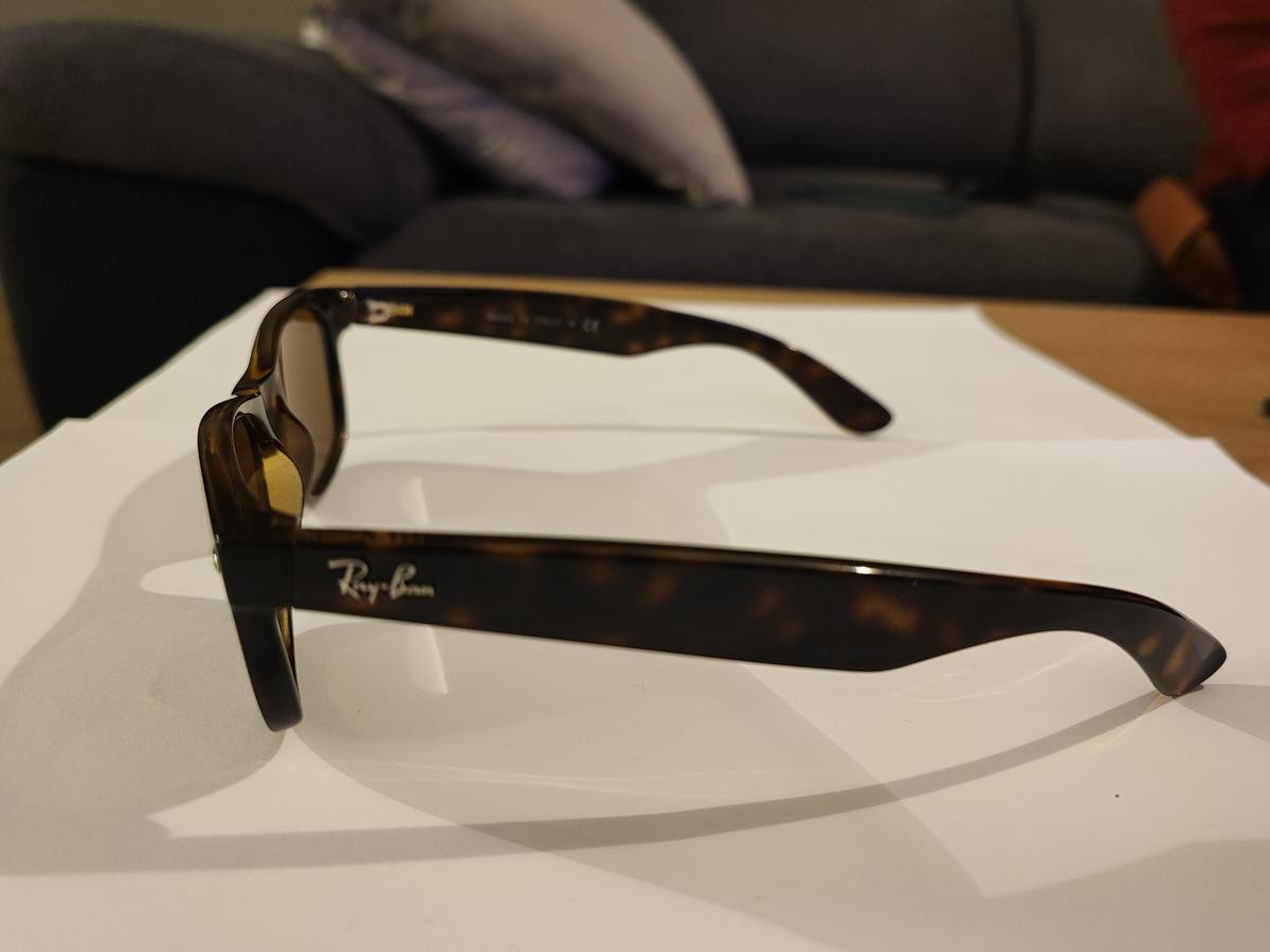RayBan - RB2132