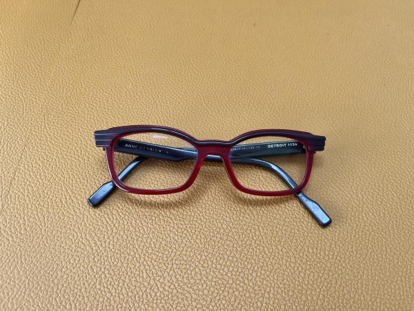 Second-hand Anne & Valentin glasses: unique style at affordable