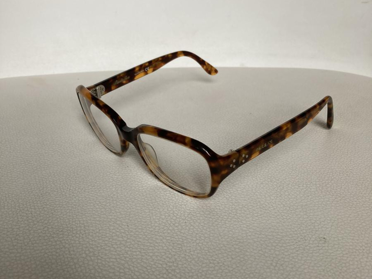 Paul & joe - majesté 01E183