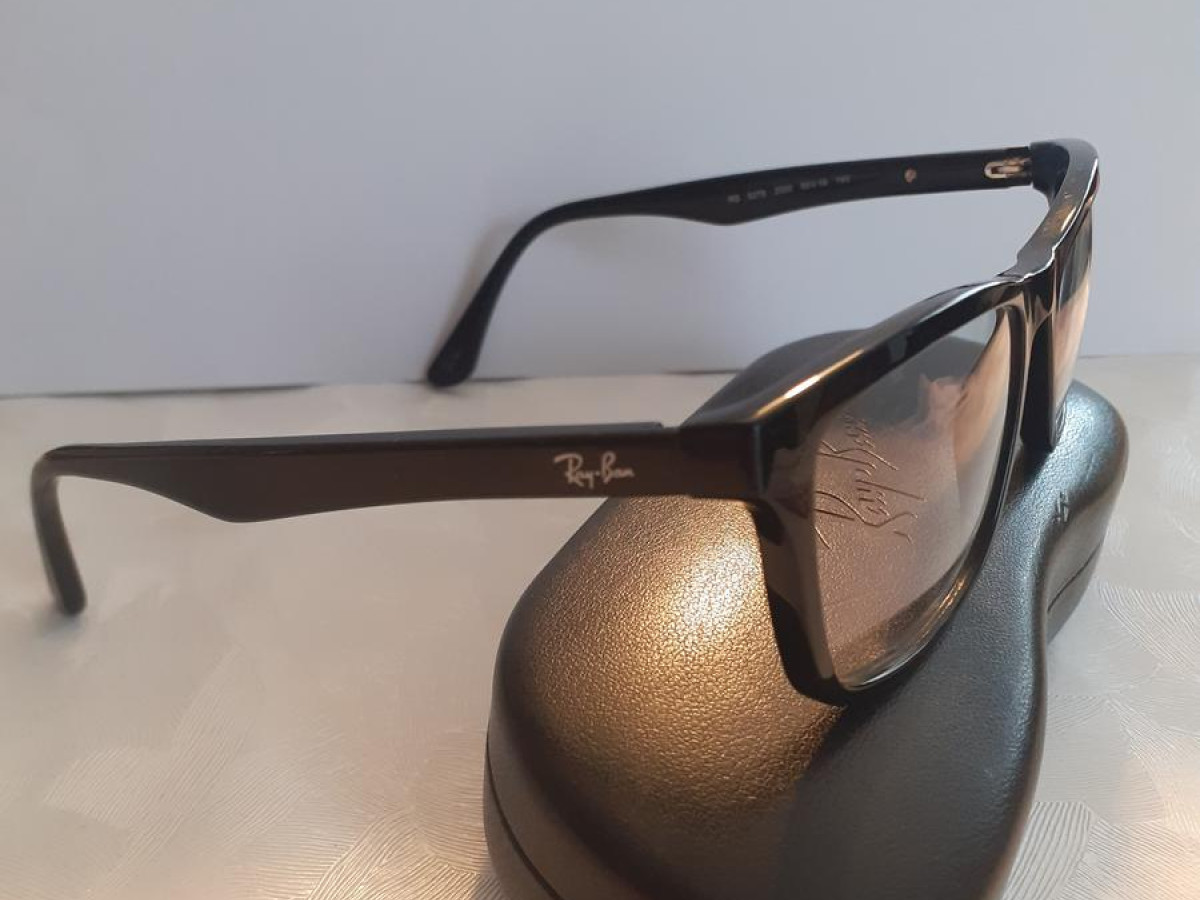 RAY-BAN - RB5279