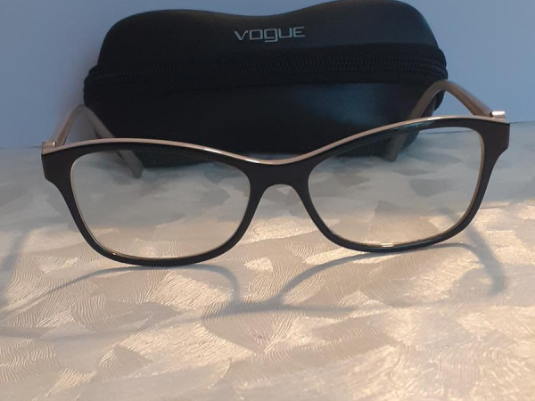 VOGUE - VO5002-B 2350