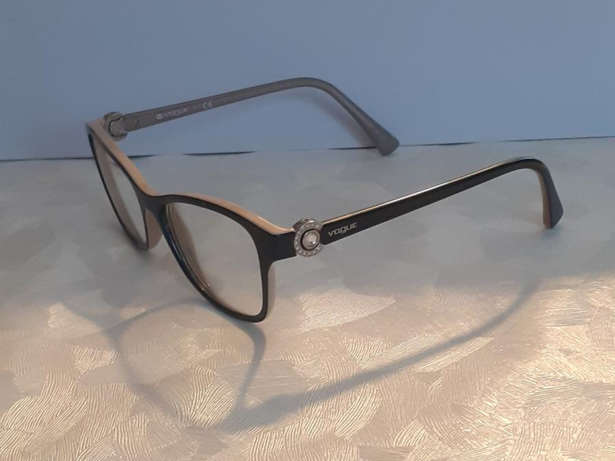 VOGUE - VO5002-B 2350