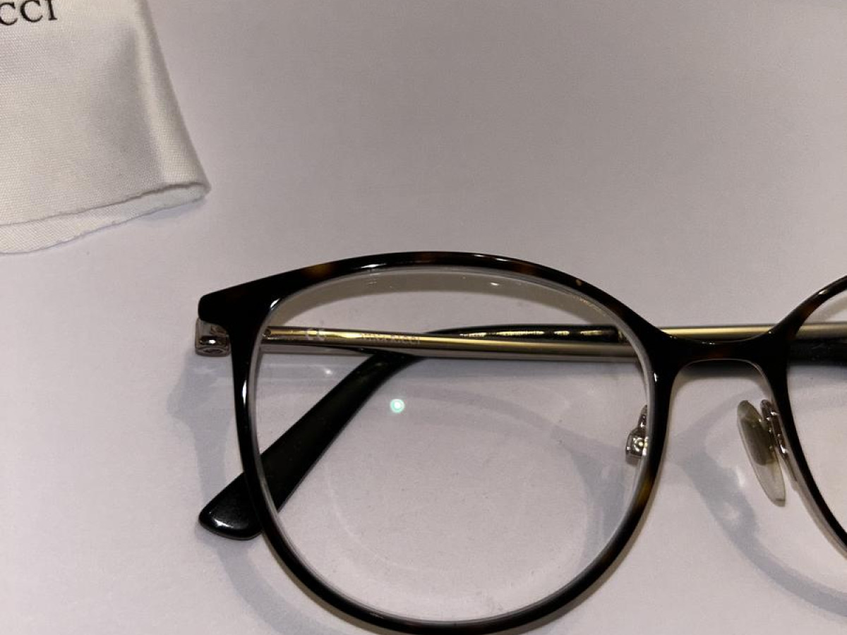 NINA RICCI - VNR 242