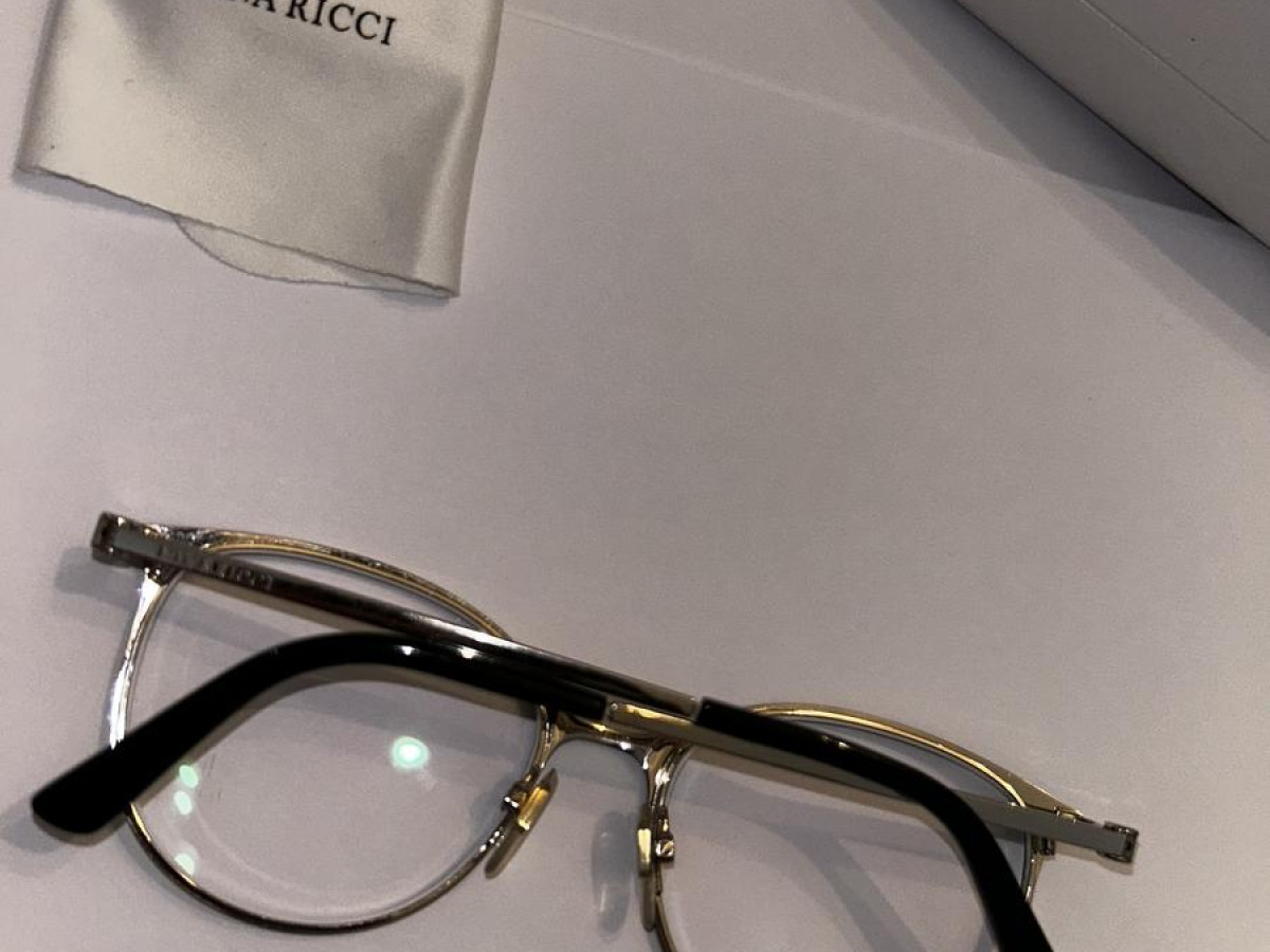 NINA RICCI - VNR 242