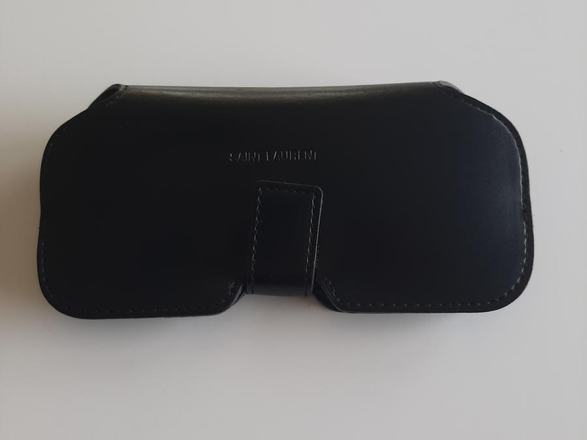 Yves Saint Laurent - SL164