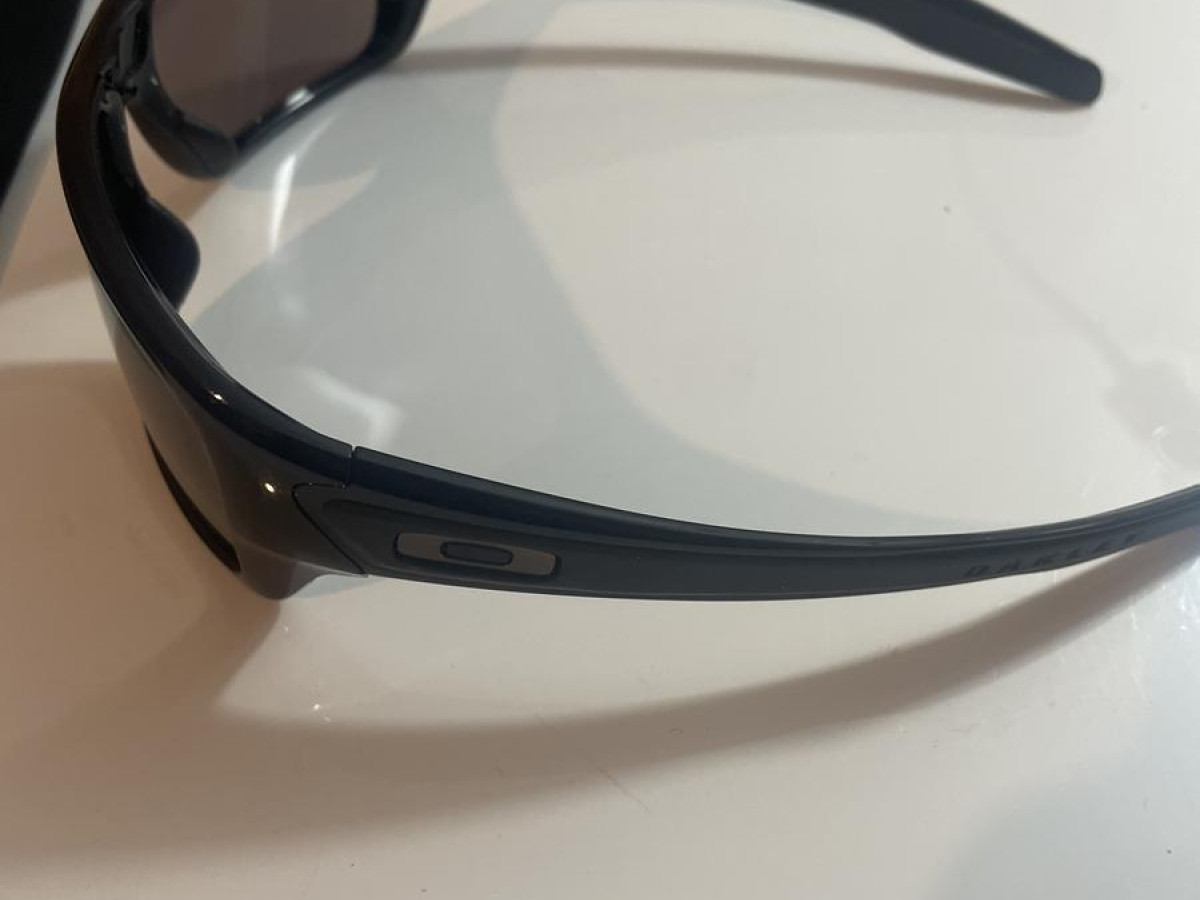 Oakley -17132
