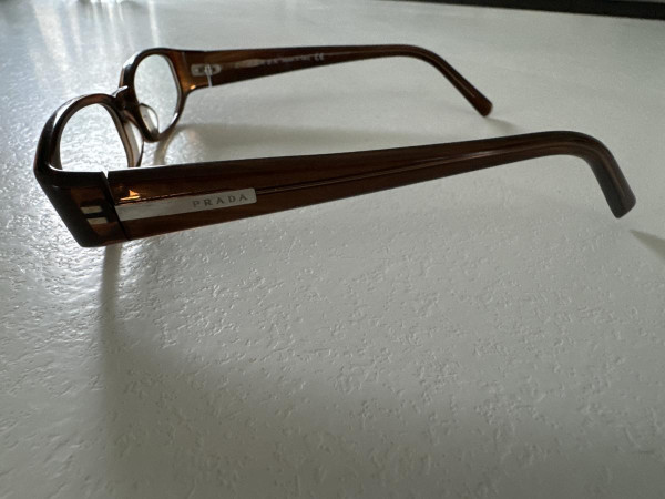 PRADA - VPR05E