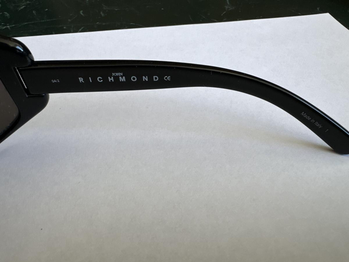 John Richmond - JR52201