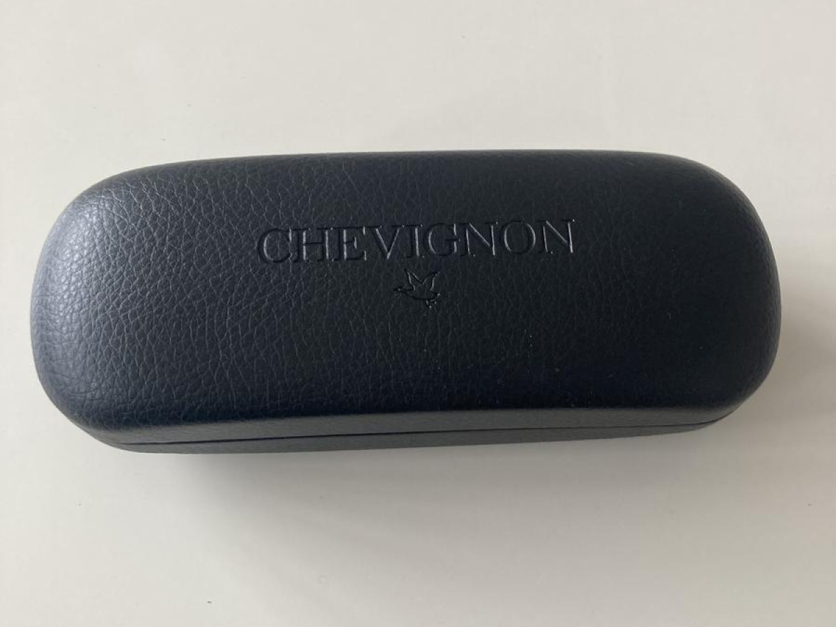 CHEVIGNON C02
