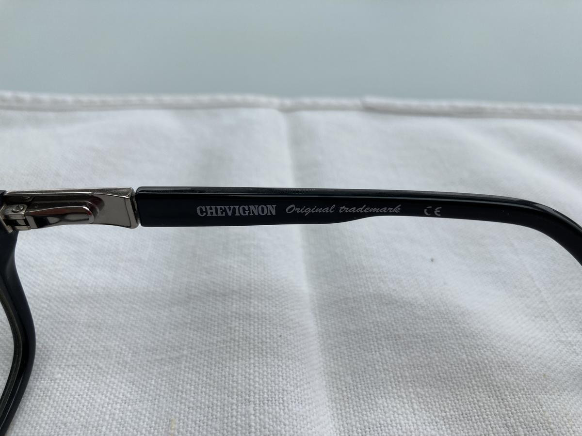 CHEVIGNON -Stanley/C01