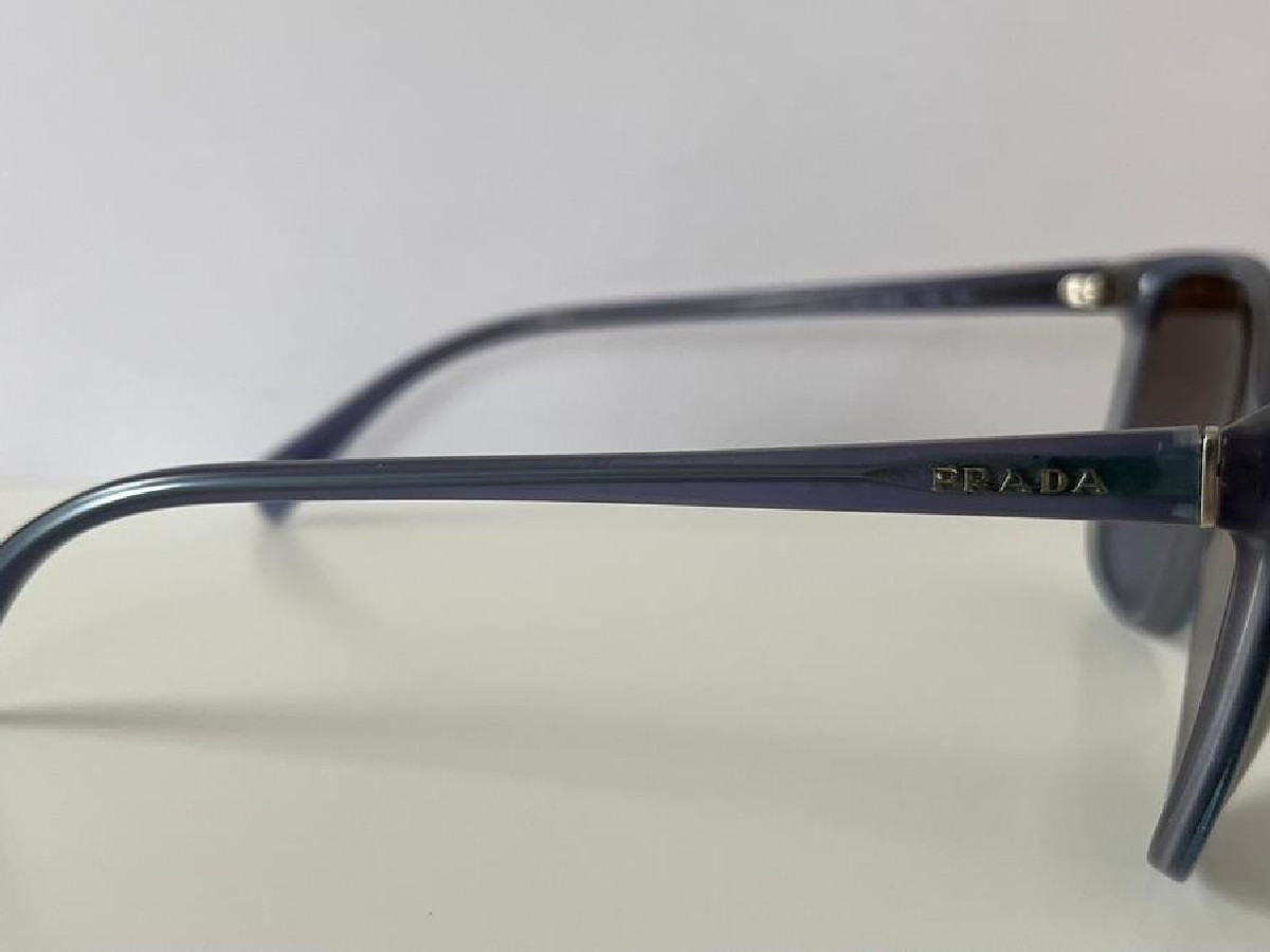 Prada spr01o deals