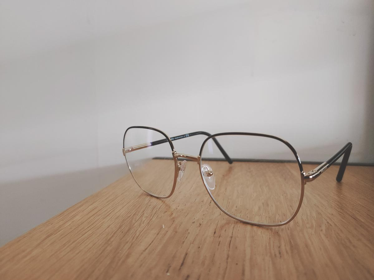 Prada - VPR56W